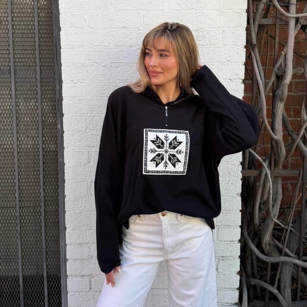 Vintage Teddi black snowflake Christmas holiday zip up sweatshirt Size XL